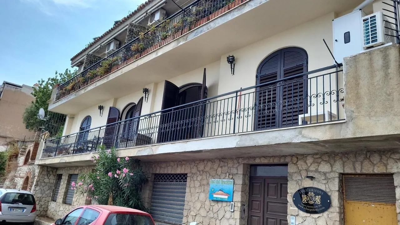 I Due Grifoni Luxury Apartment & Spa Taormina 0*,  Olaszország