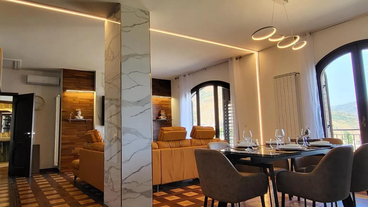 I Due Grifoni Luxury Apartment & Spa Taormina Italy